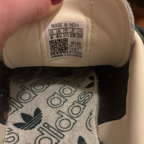 Adidas Samba Sneakers - Picture 8 of 8